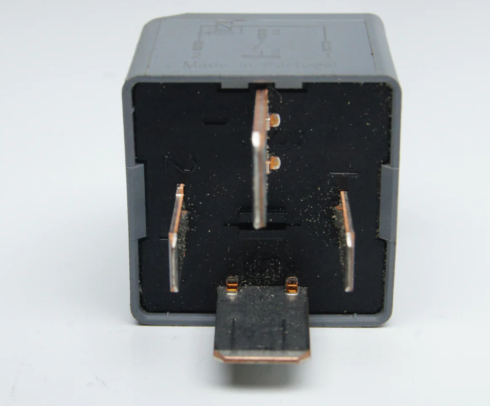 Ford Mondeo Focus Grey Relay 12V 70A FoMoCo 5M5T-14B192-EA - Glasgow Car Parts Store