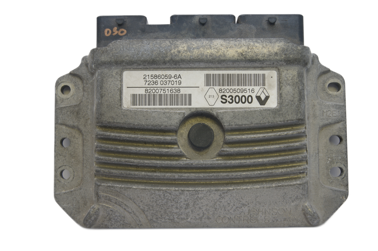 ECU RENAULT 8200509516 21586059-6A - Glasgow Car Parts Store