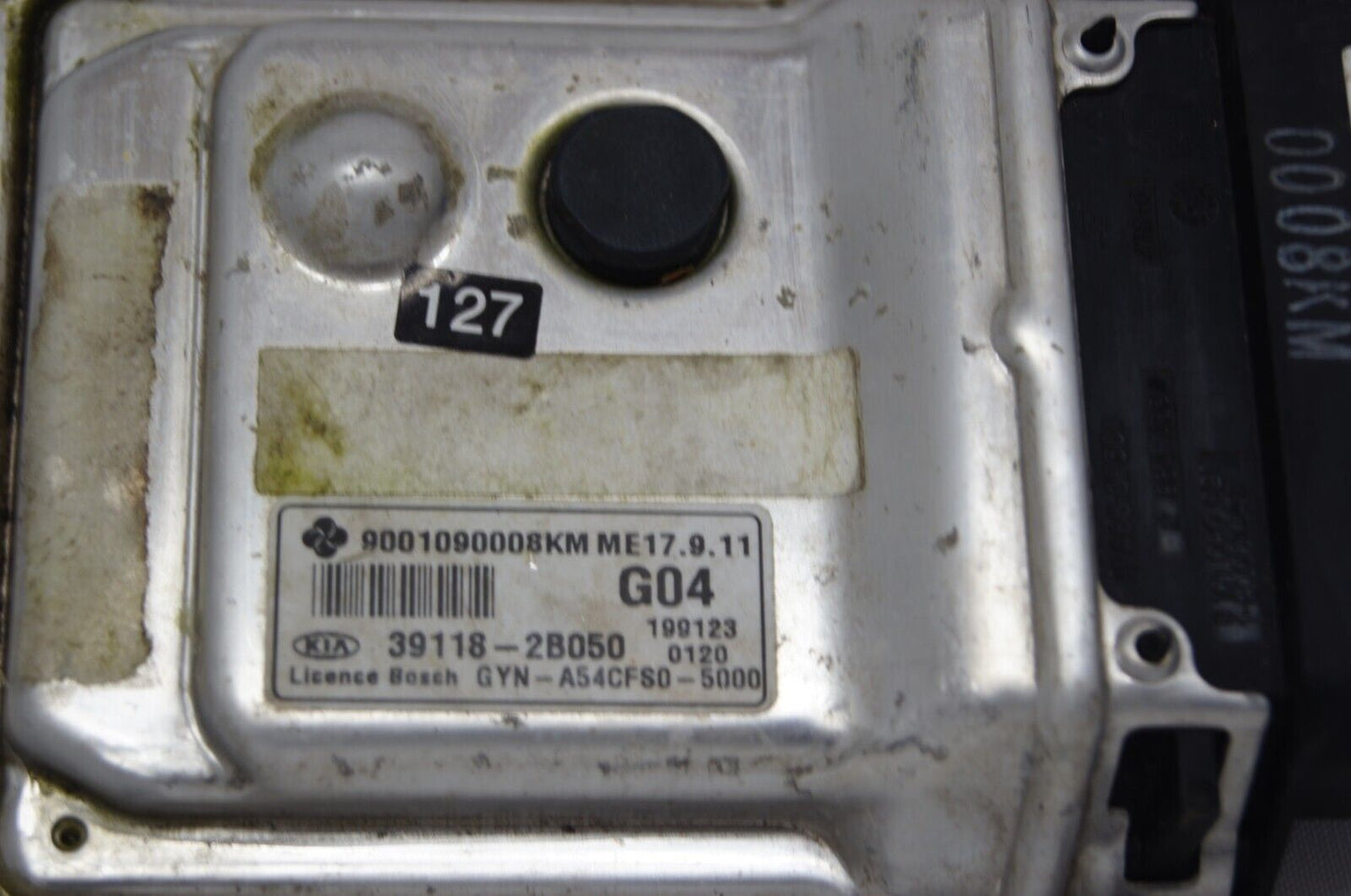 39118 -2B050 KIA VENGA 900109008KM ENGINE ECU