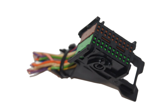 UCH N2, N3 BLACK PLUG RENAULT VAUXHALL NISSAN VAN BCM PLUG - Glasgow Car Parts Store