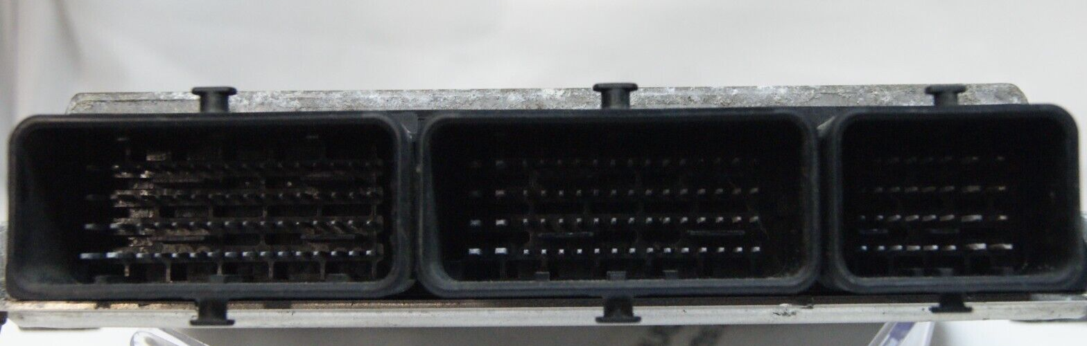 DACIA SANDERO STEPWAY ECU  237103008R - Glasgow Car Parts Store