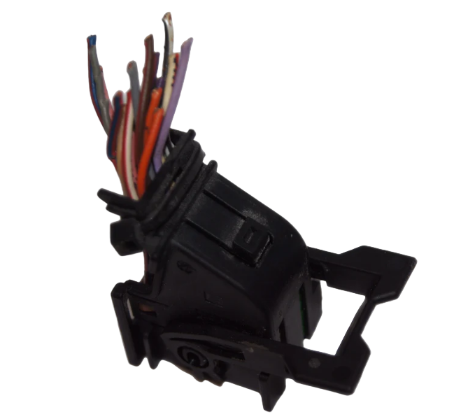 UCH N2, N3 BLACK PLUG RENAULT VAUXHALL NISSAN VAN BCM PLUG - Glasgow Car Parts Store