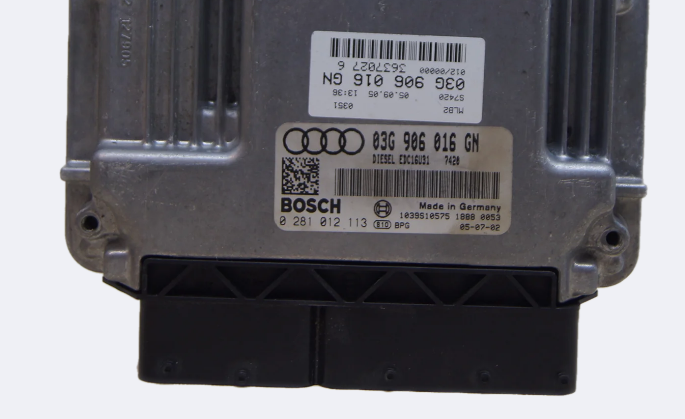 Audi Engine control unit Ecu Immo off 0281012113 03G906016GN plug and play - Glasgow Car Parts Store