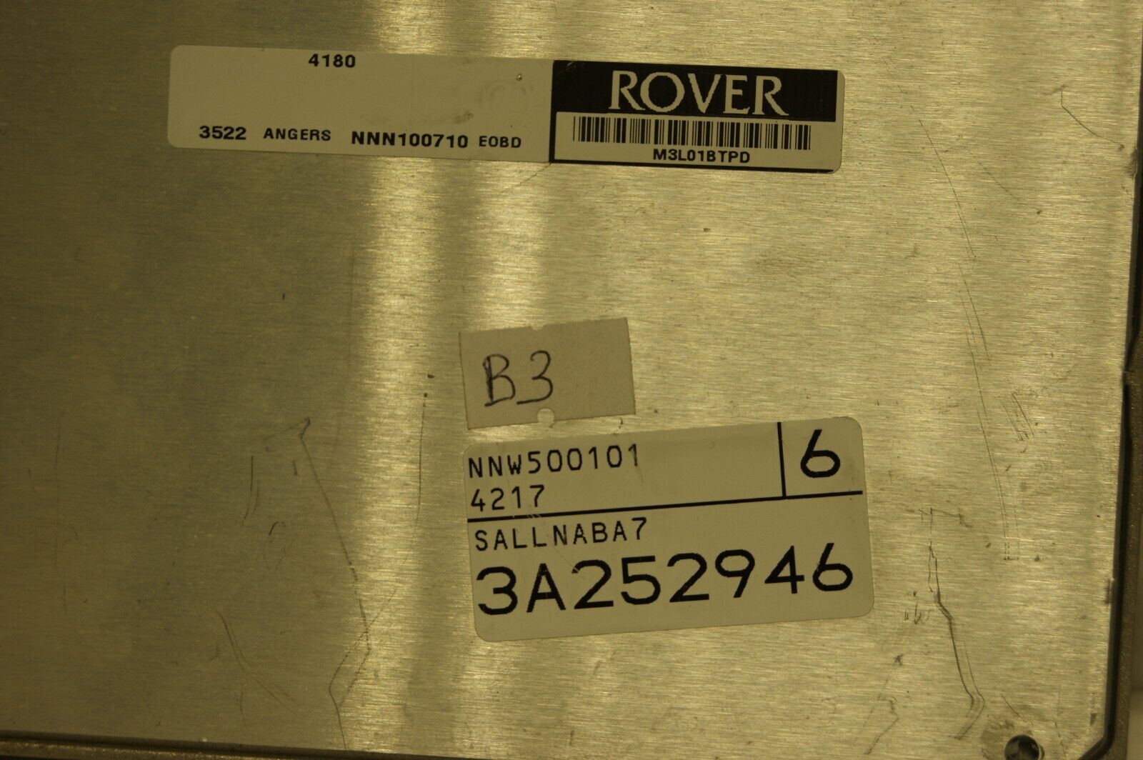 LAND ROVER FREELANDER 1.8L ENGINE CONTROL ECU NNN100710 NNW500101 - Glasgow Car Parts Store