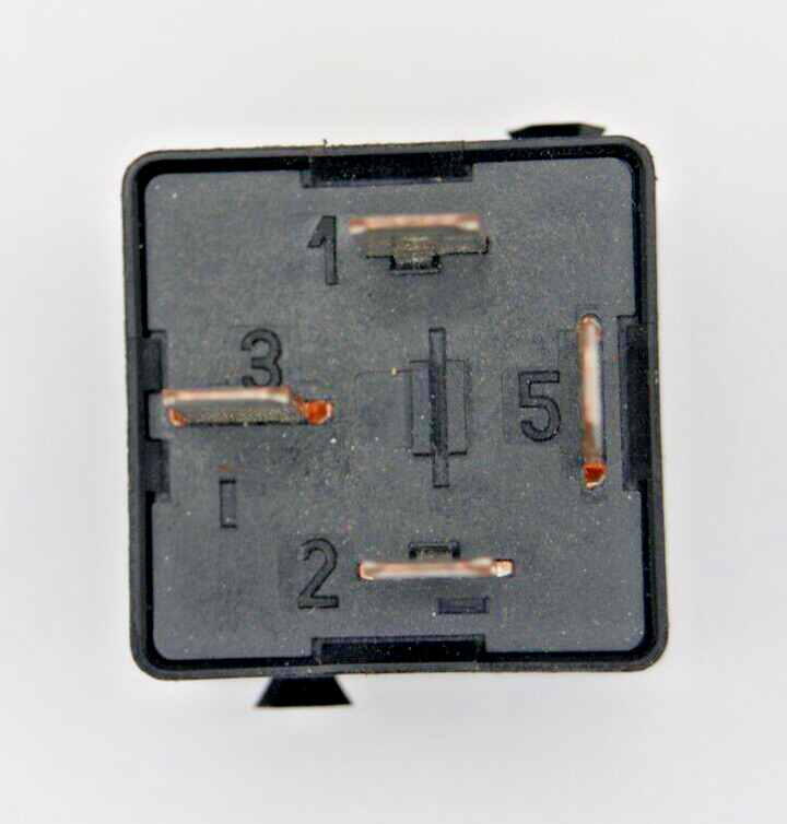 VW Seat Black-645 4-Pin Multi-Use Relay 4H0951253A - Glasgow Car Parts Store