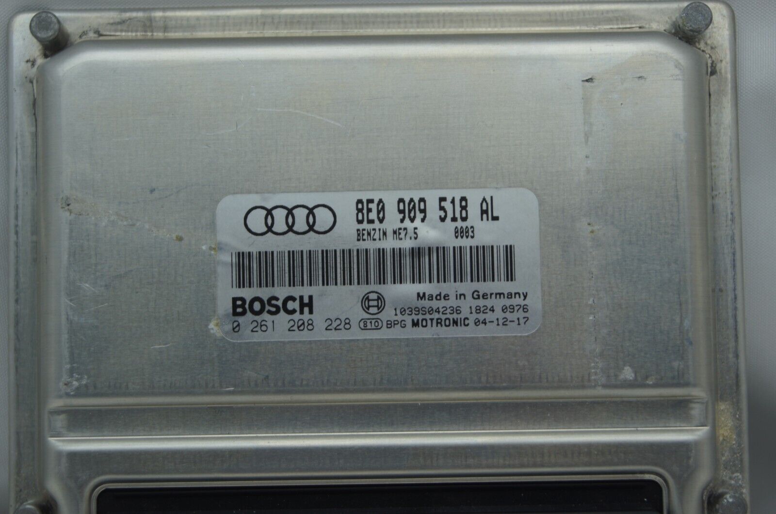 AUDI A4 1.8 TURBO ENGINE CONTROL UNIT 0261208228 8E0909518AL ECU IMMO OFF - Glasgow Car Parts Store