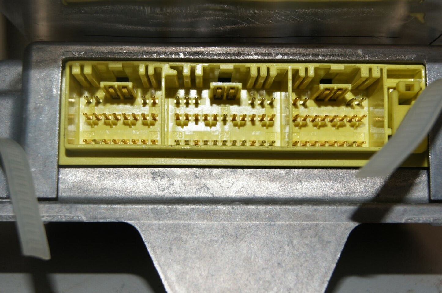 SUBARU TRIBECA SRS MODUL TN152300-9840 DENSO - Glasgow Car Parts Store