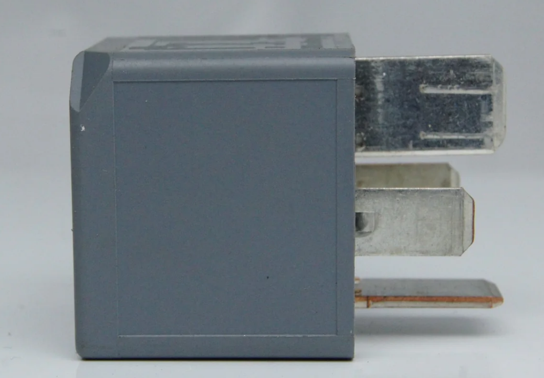 Ford Mondeo Focus Grey Relay 12V 70A FoMoCo 5M5T-14B192-EA - Glasgow Car Parts Store