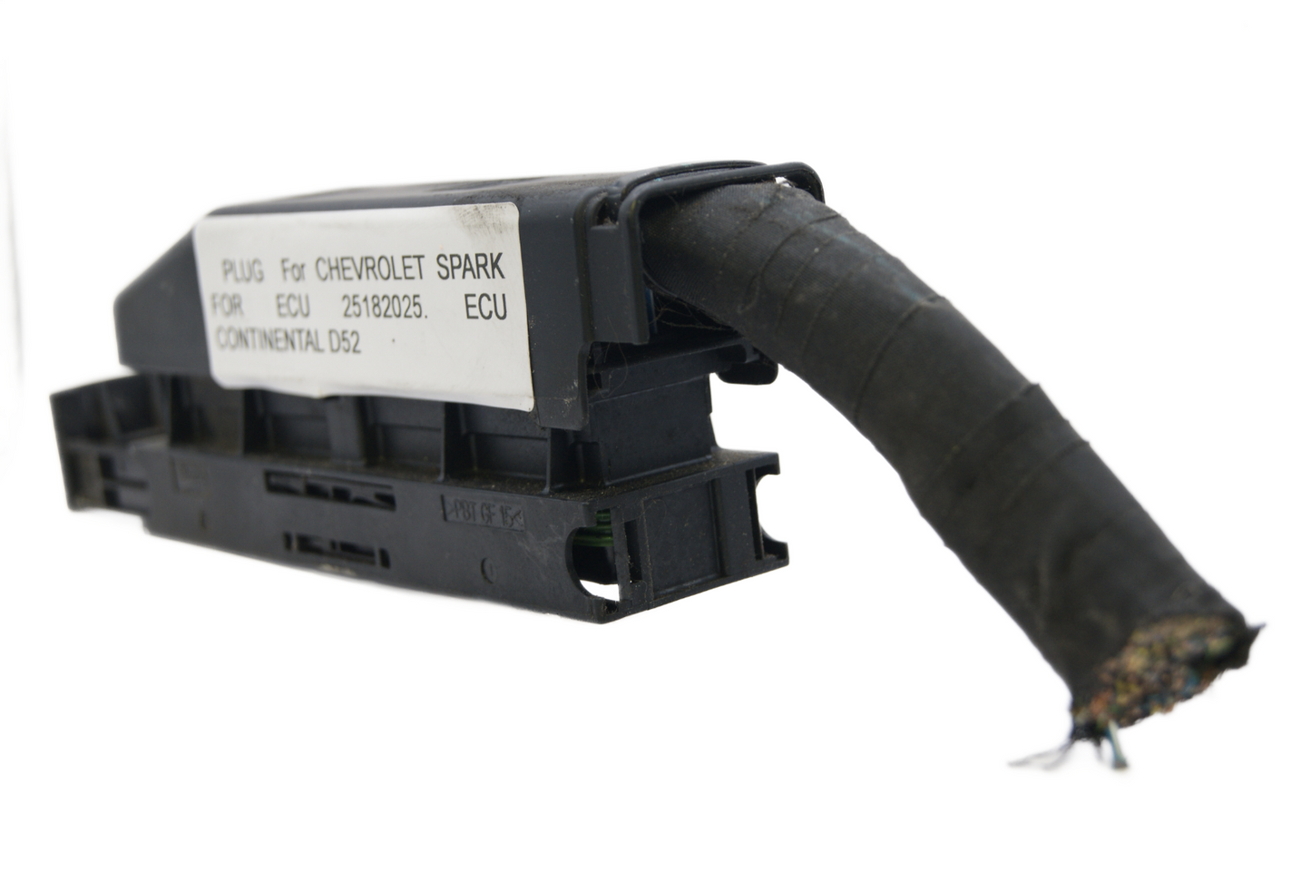 ECU PLUG FOR CHEVROLET SPARK CONTINENTAL D52. - Glasgow Car Parts Store