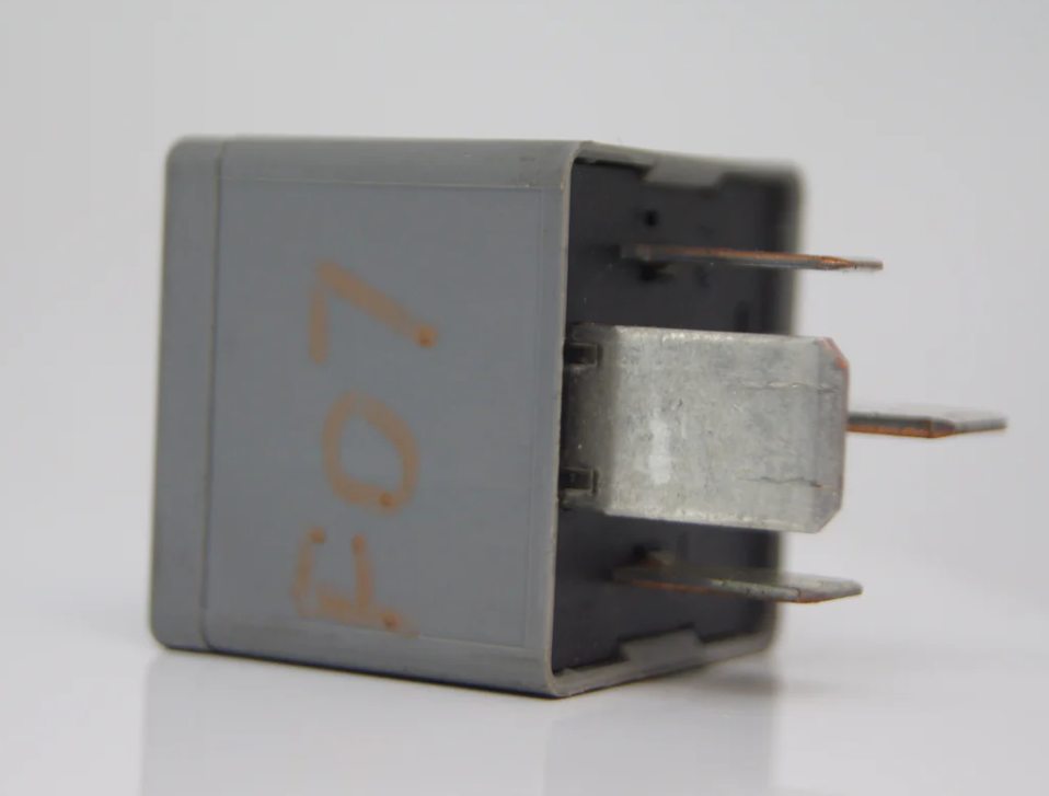 F80B14B192AA Ford Multi-Use 4-Pin Grey Relay 70A , 12v - Glasgow Car Parts Store