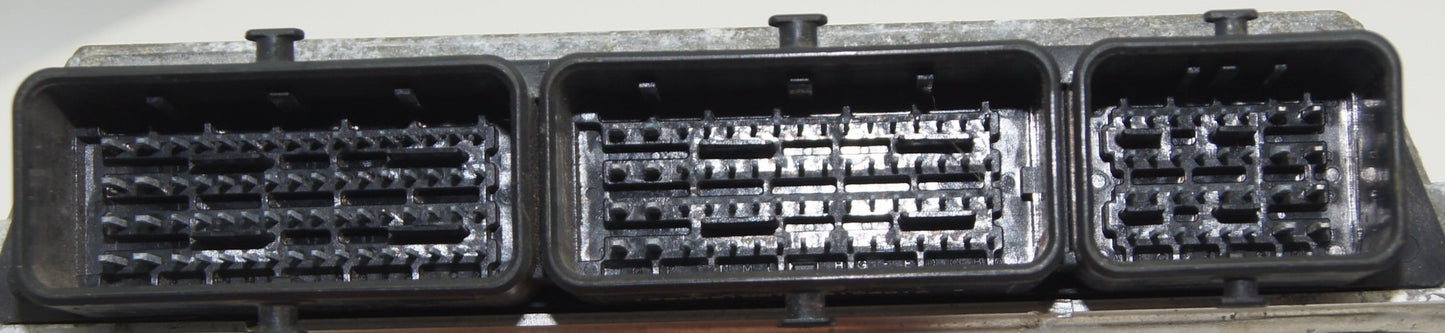 DACIA SANDERO MK2 0.9 PETROL MANUAL ENGINE ECU 237103008R VALEO V50 - Glasgow Car Parts Store
