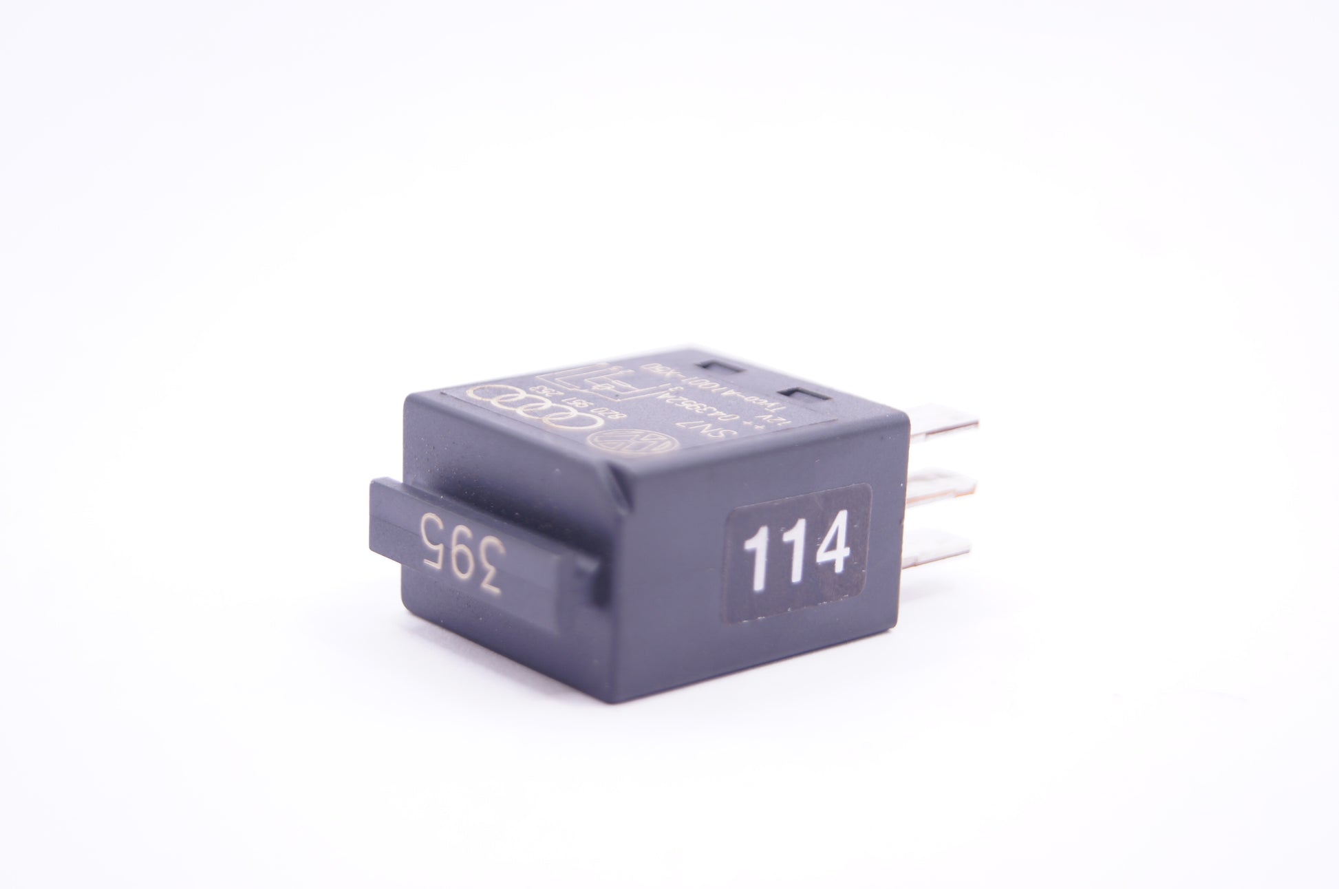 Genuine Audi VW Seat Skoda 5-Pin Black Relay 395 Tyco Multi-Use 8Z0951253 - Glasgow Car Parts Store