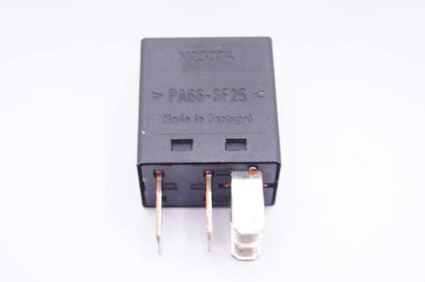 Genuine Audi VW Seat Skoda 5-Pin Black Relay 395 Tyco Multi-Use 8Z0951253 - Glasgow Car Parts Store