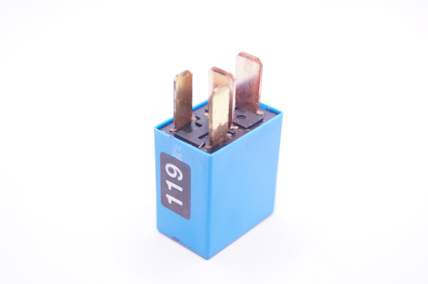 Multi Use Relay for  Hyundai & Kia replaces Omron 20A 4-Pin 12V Relays 95224-20000 - Glasgow Car Parts Store