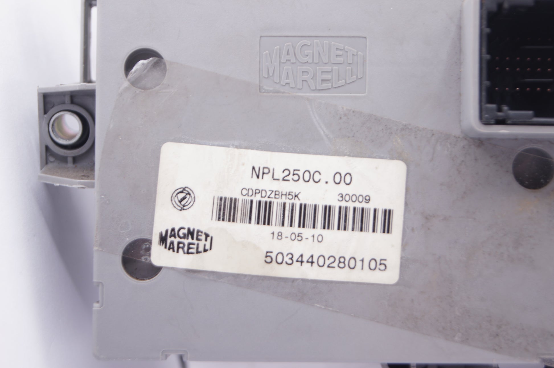 Fiat Ducato  PEUGEOT BOXER CITROEN RELAY FUSE BOX 503440280105 - Glasgow Car Parts Store