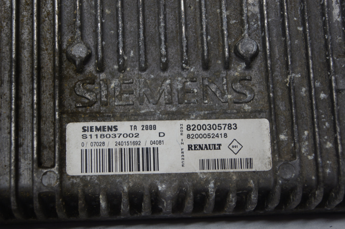 RENAULT CLIO TRANSMISSION GEARBOX ECU 8200305783 S118037002 D 8200052418 TA2000 - Glasgow Car Parts Store