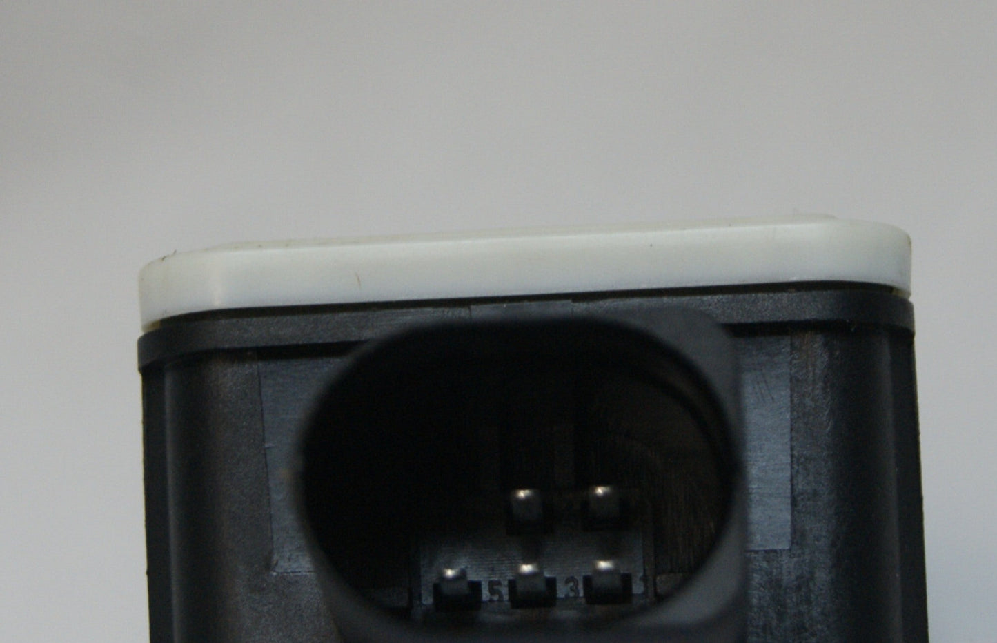 Audi VW Seat Yaw Rate Esp Sensor 4F0907637A , 0265005776 - Glasgow Car Parts Store