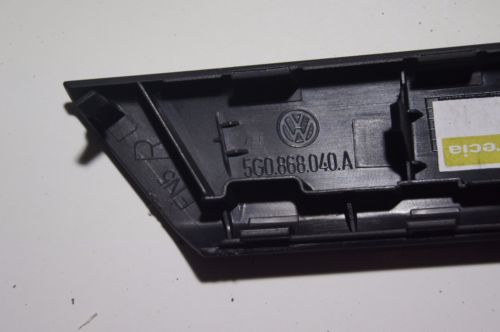 Blende für Zuziehgriff rechts Original VW Golf 7 Abdeckung innen Titanschwarz - Glasgow Car Parts Store