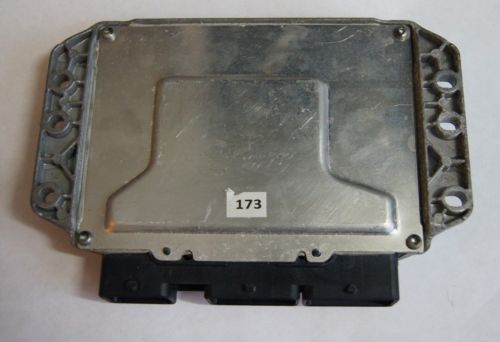 RENAULT ENGINE CONTROL UNIT ECU S3000 21585421-2A 8200509516 RENAULT - Glasgow Car Parts Store