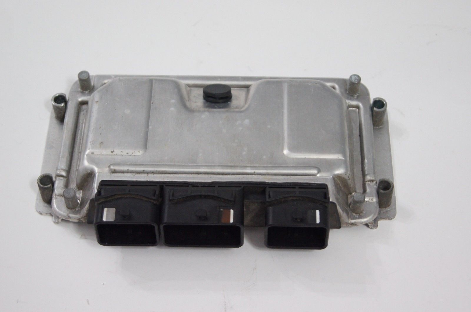 BOSCH ENGINE CONTROL ECU 0261207999 9653491880.VIRGIN ECU - Glasgow Car Parts Store
