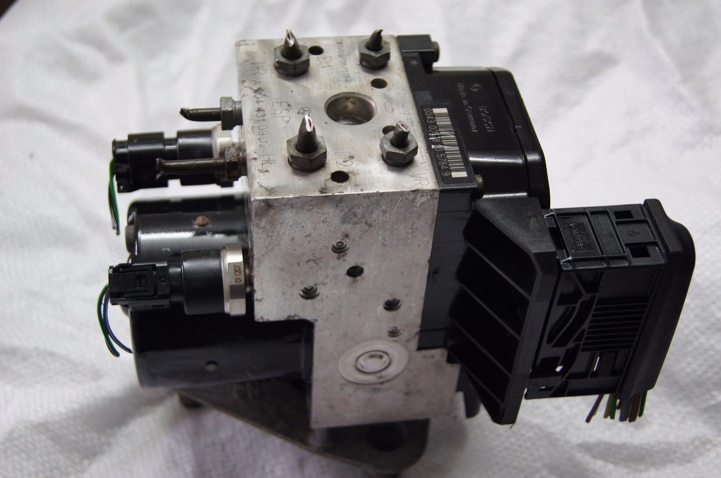 MERCEDES A CLASS ABS PUMP A0044310912 HL    0265202461 - Glasgow Car Parts Store