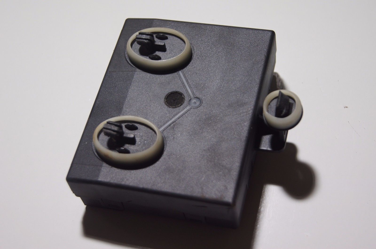 Genuine VW Golf MK7 13-16 Passenger Front Door Control Unit 5Q0959392B - Glasgow Car Parts Store