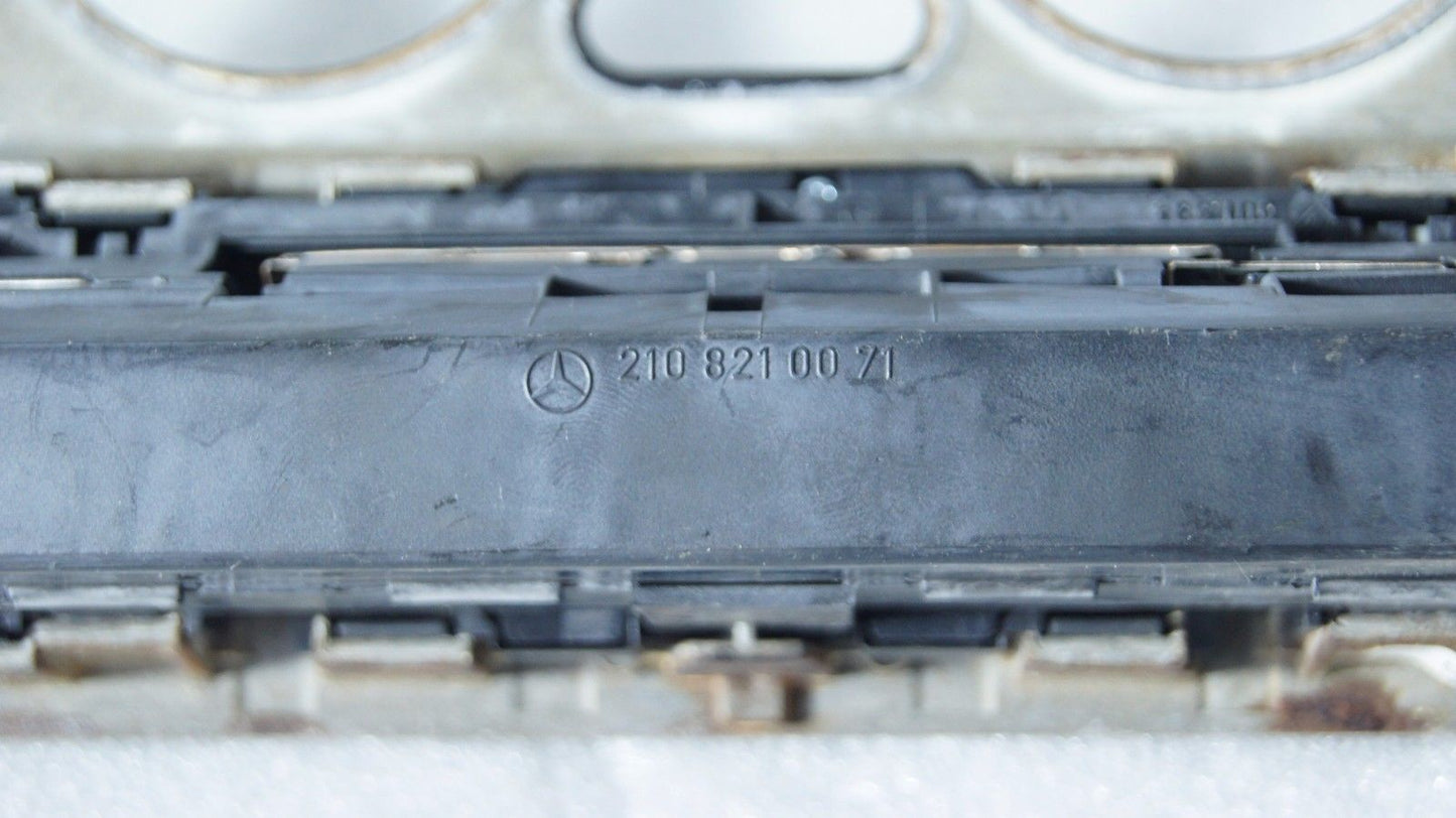 MERCEDES E CLASS W210 (99-02) ESTATE CENTRE CONSOLE TRIM - SURROUND - 2108210071 - Glasgow Car Parts Store