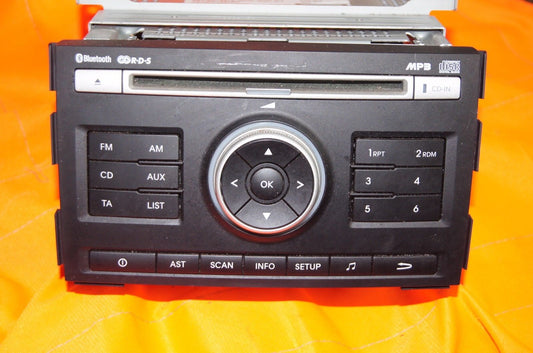 09-12 KIA  RADIO / CD PLAYER HEAD UNIT 96160-1H150 - Glasgow Car Parts Store