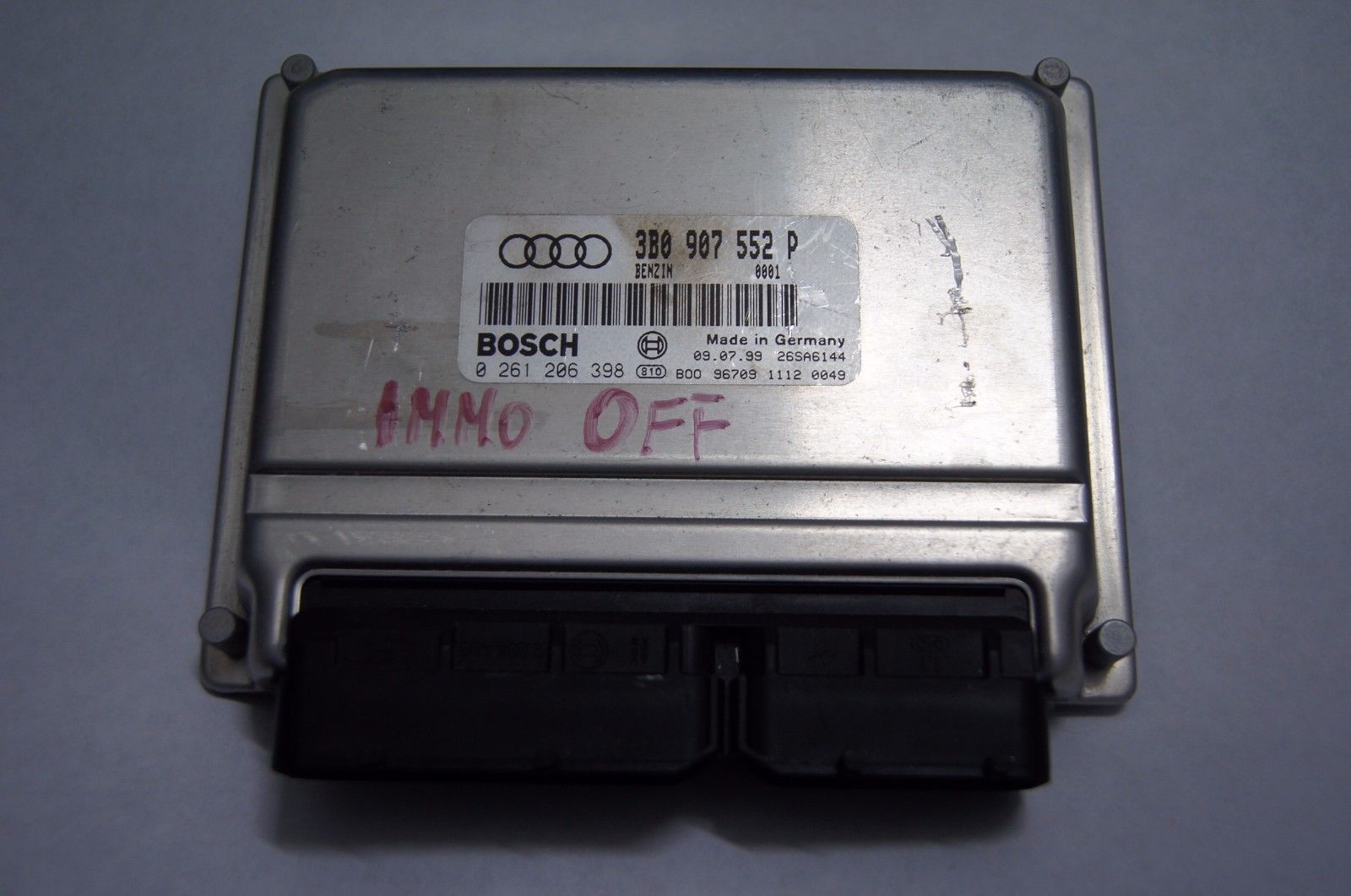 AUDI A6 C5  2.4 petrol ENGINE CONTROL UNIT ECU 3B0907552P - Glasgow Car Parts Store