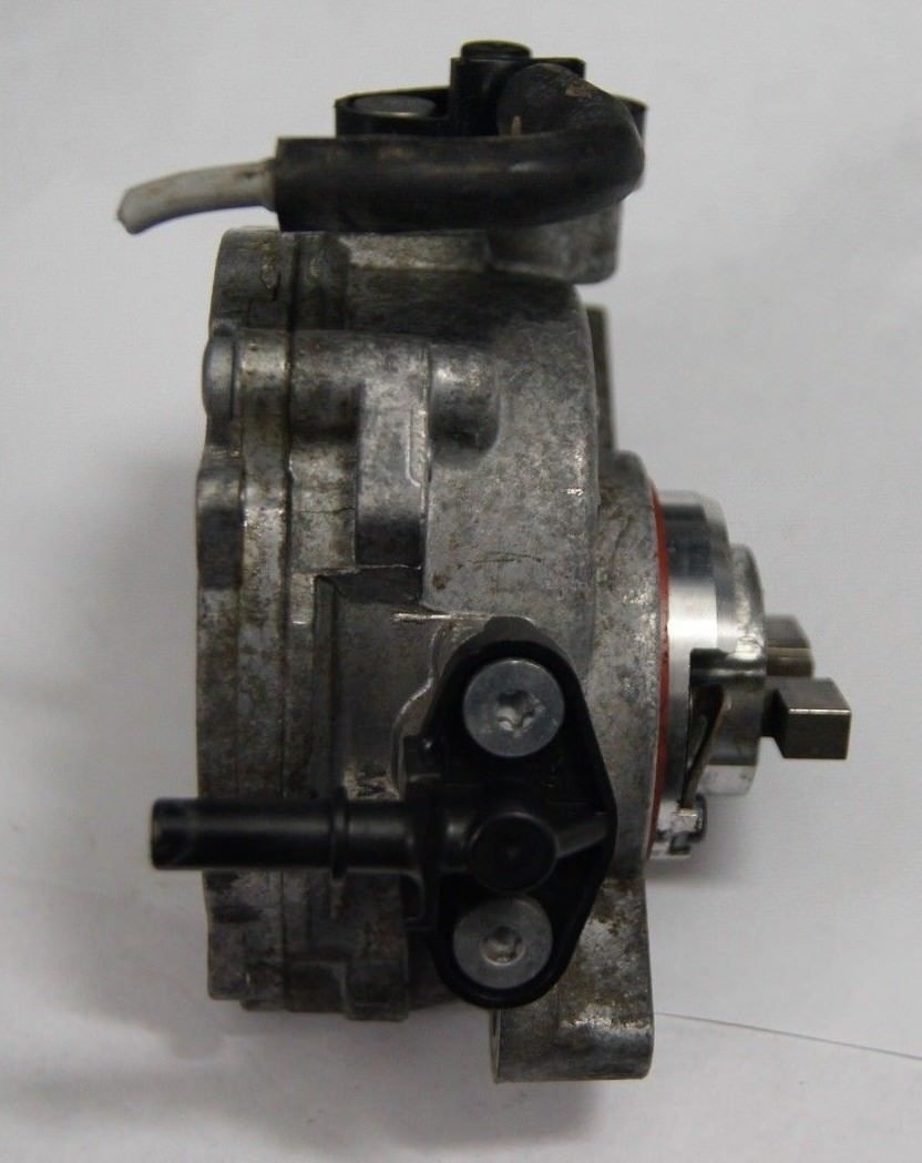 FORD FOCUS BOSCH  VACUUM PUMP 9804021880 2010-2015 - Glasgow Car Parts Store