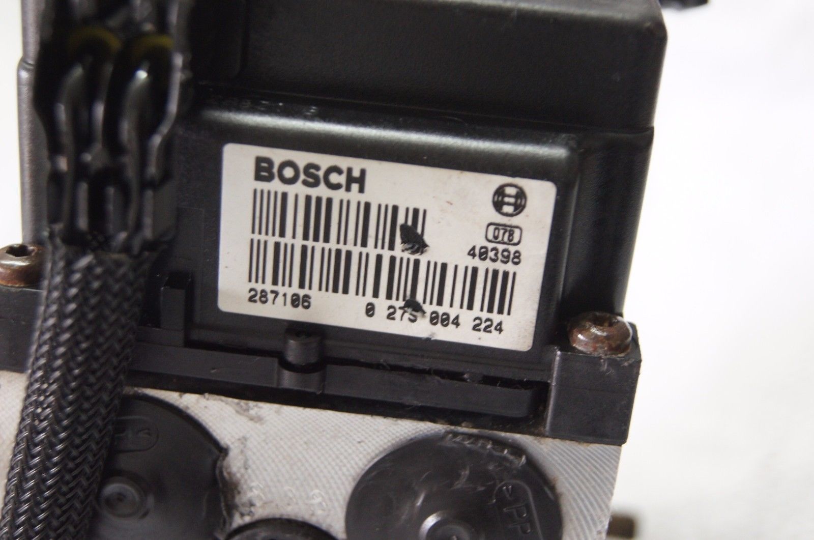 Volvo S40 I (00- 04) Abs Pump 0265216462 30857585 - Glasgow Car Parts Store