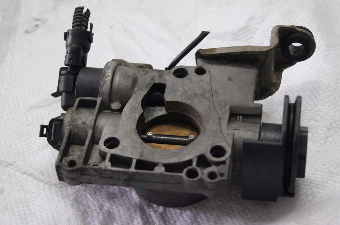 FIAT PUNTO PETROL THROTTLE BODY 355XFE1 C146 - Glasgow Car Parts Store
