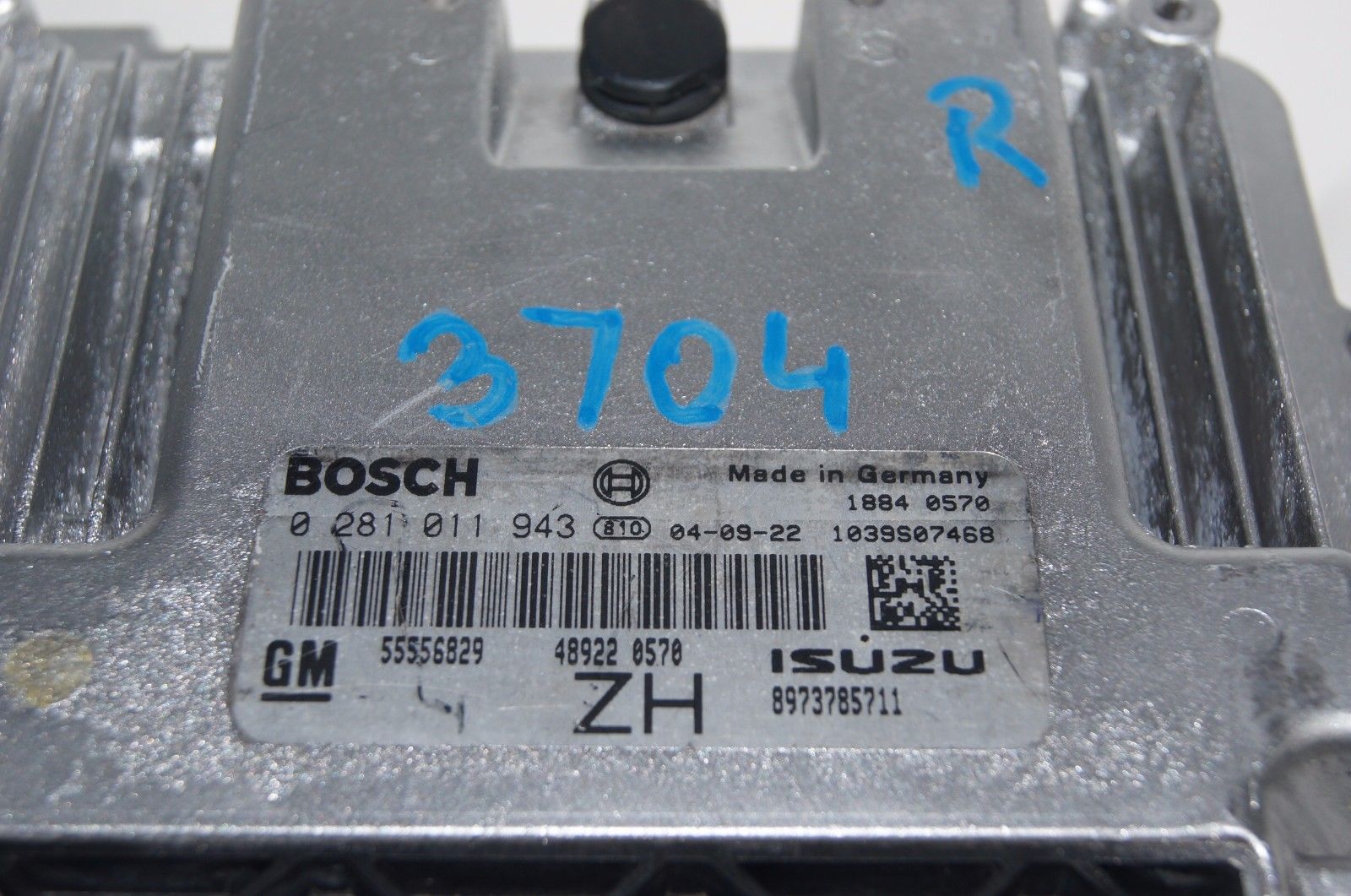 Vauxhall Opel Astra Z17DTH ECU 0281011943 55556829 ZH. Without pin code. - Glasgow Car Parts Store