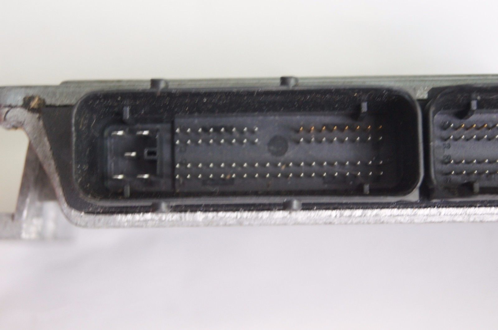 BMW Mini  ECU S122237006 B 1214-7557395-01 S83293 S122237006B 1214755739501 - Glasgow Car Parts Store