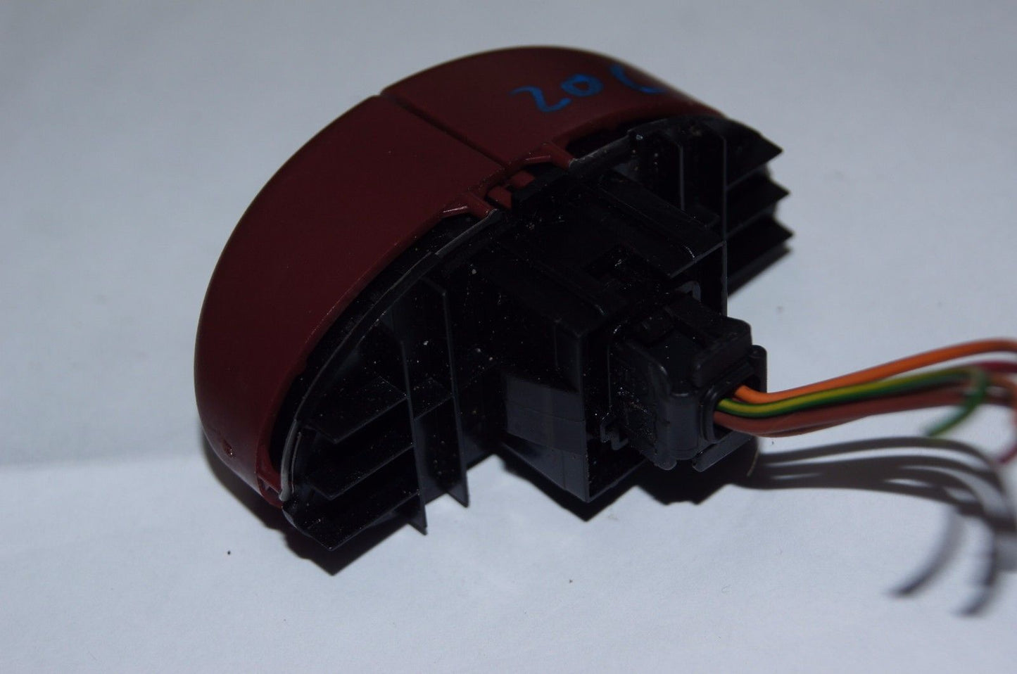 PEUGEOT 206 2005 GENUINE HAZARD WARNING SWITCH + LOCK UNLOCK SWITCH - Glasgow Car Parts Store