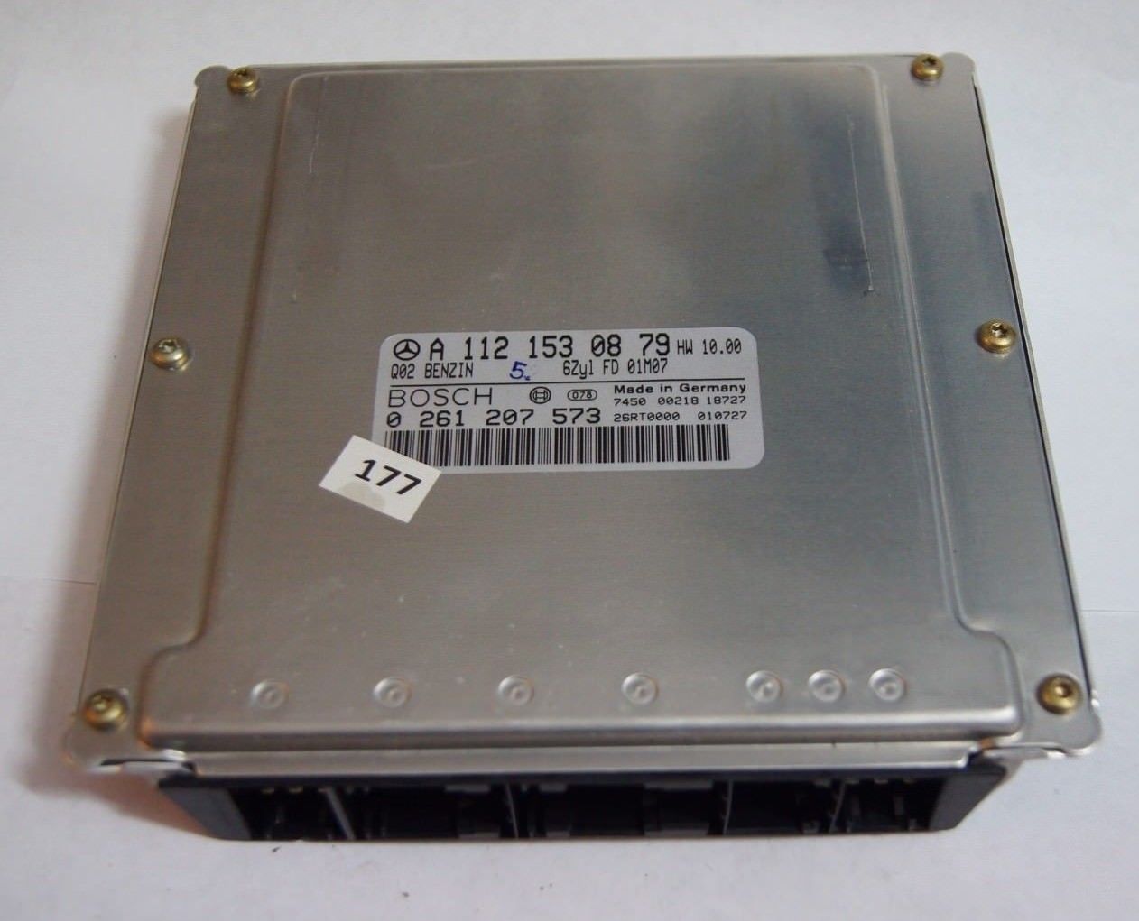 W210 E  MERCEDES Class Engine Control Unit ECU A1121530879 1121530879 0261207573 - Glasgow Car Parts Store