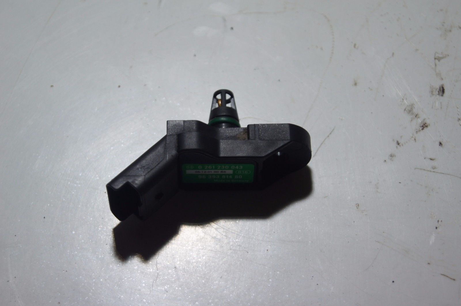 CITROEN XSARA PICASSO 1.6 HDI MAP PRESSURE SENSOR 0261230043 / 9639381480 - Glasgow Car Parts Store
