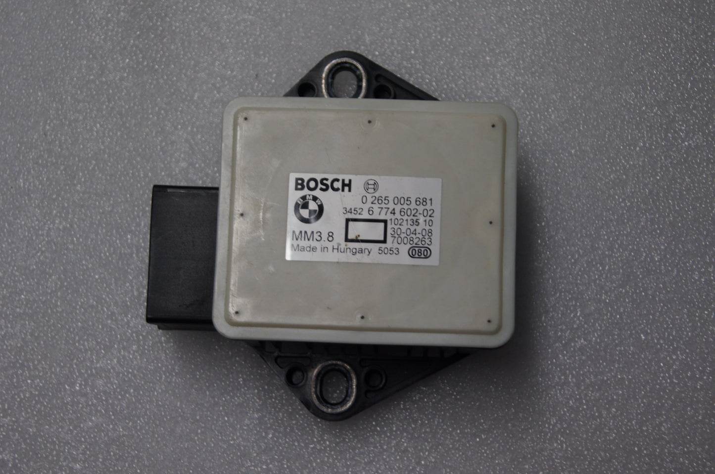 Bmw 5 E60 / E61, X5 E70, X6 E71 Dsc Esp Yaw Rate Sensor 0265005681 - Glasgow Car Parts Store