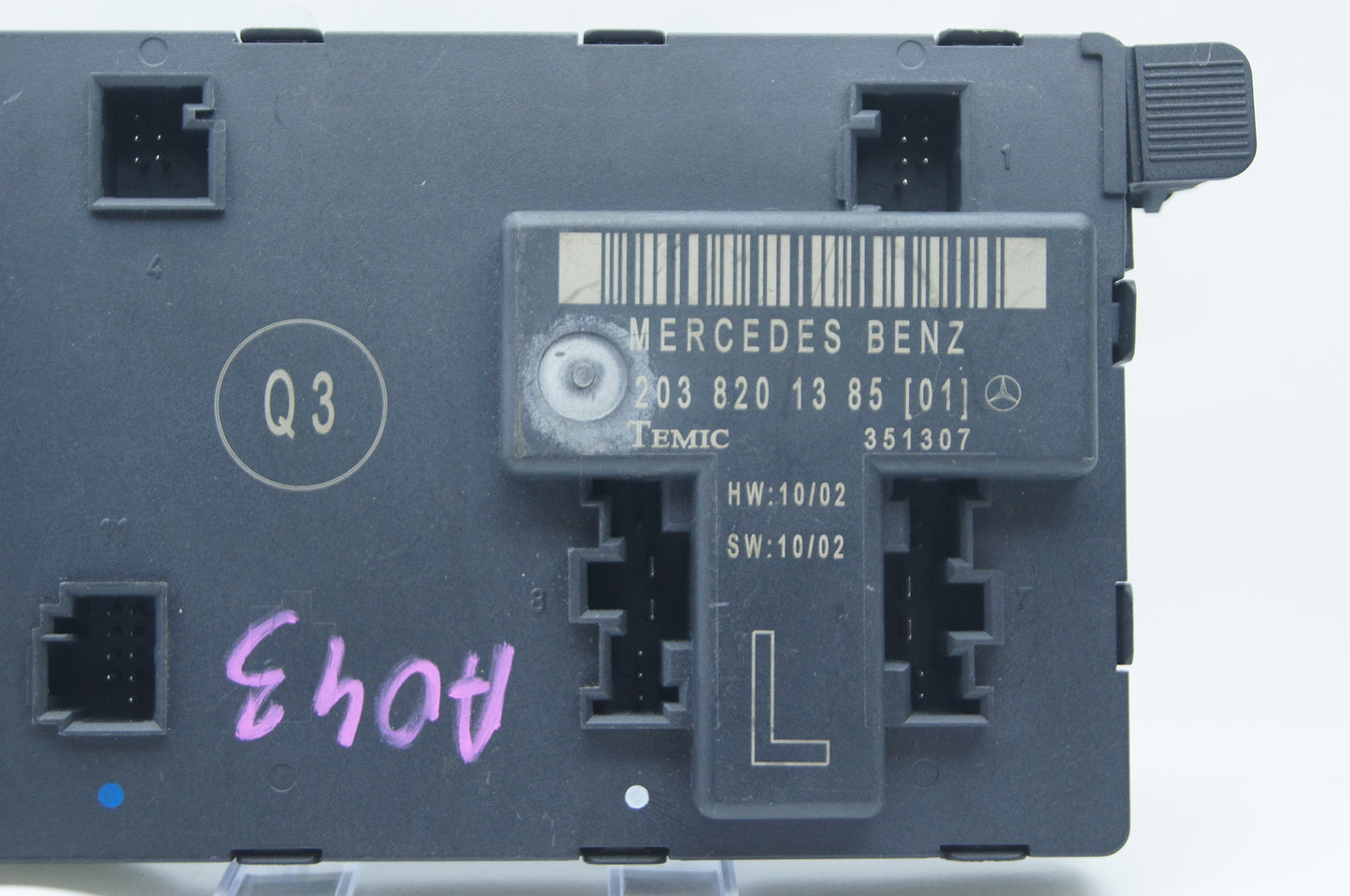 GENUINE MERCEDES BENZ C CLASS W203 FRONT DOOR CONTROL MODULE 2038201385 LEFT SIDE. - Glasgow Car Parts Store