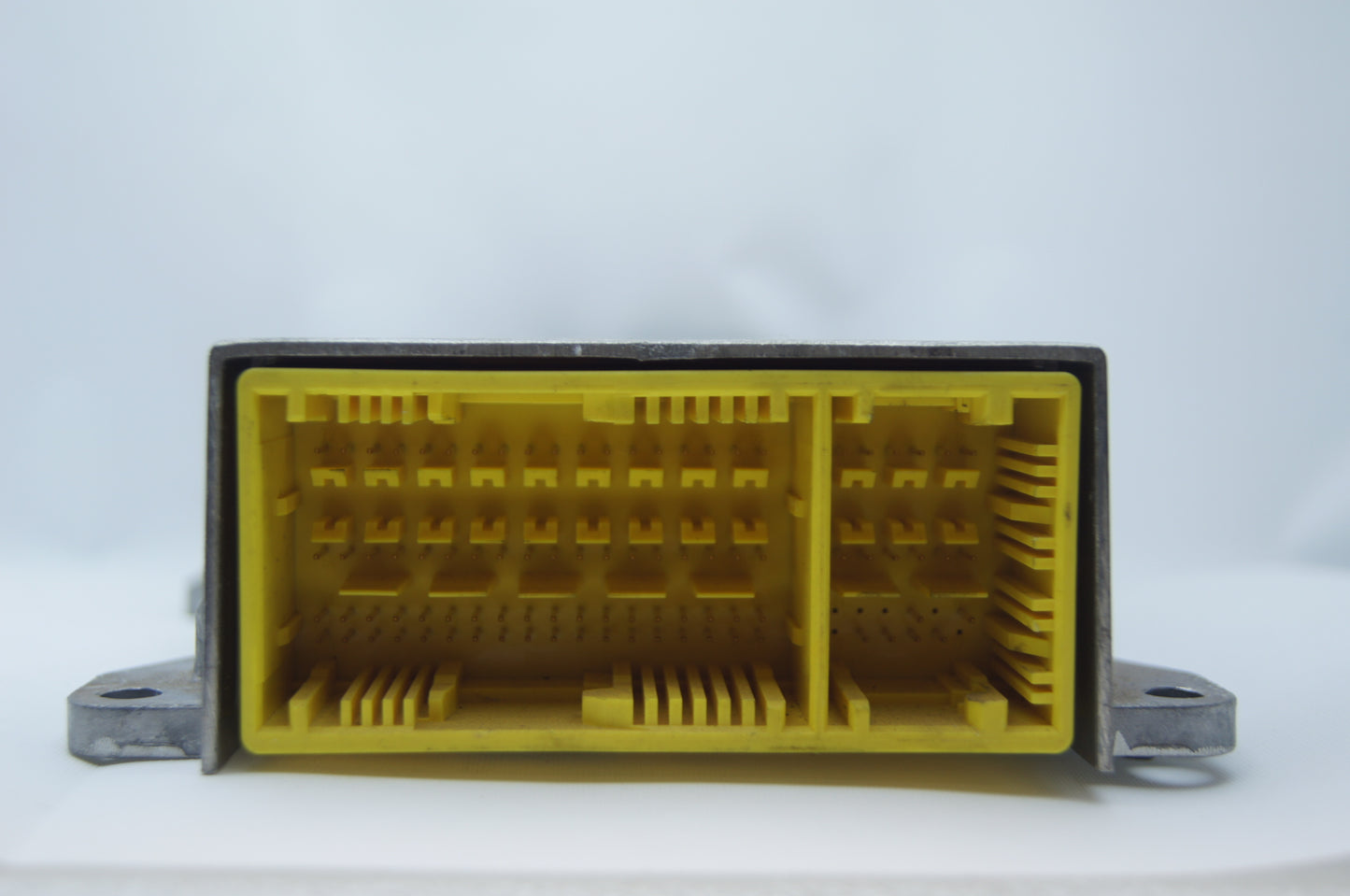 Mercedes W212 Srs Airbag Module A2129010700 - Glasgow Car Parts Store