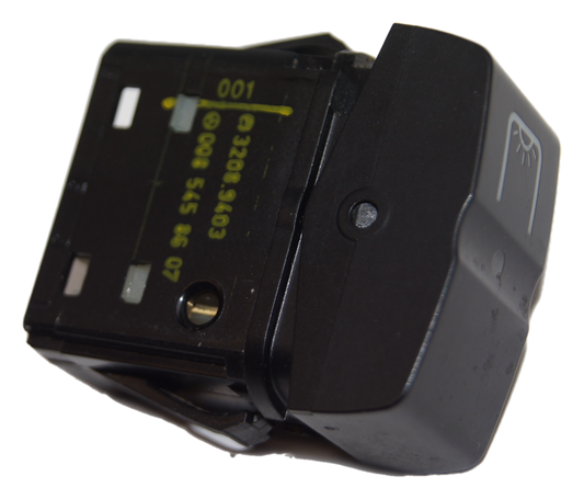 MERCEDES SPRINTER CRAFTER ADDITIONAL SWITCH FOR EXTERNAL LIGHT LAMP 2007- 18 - Glasgow Car Parts Store