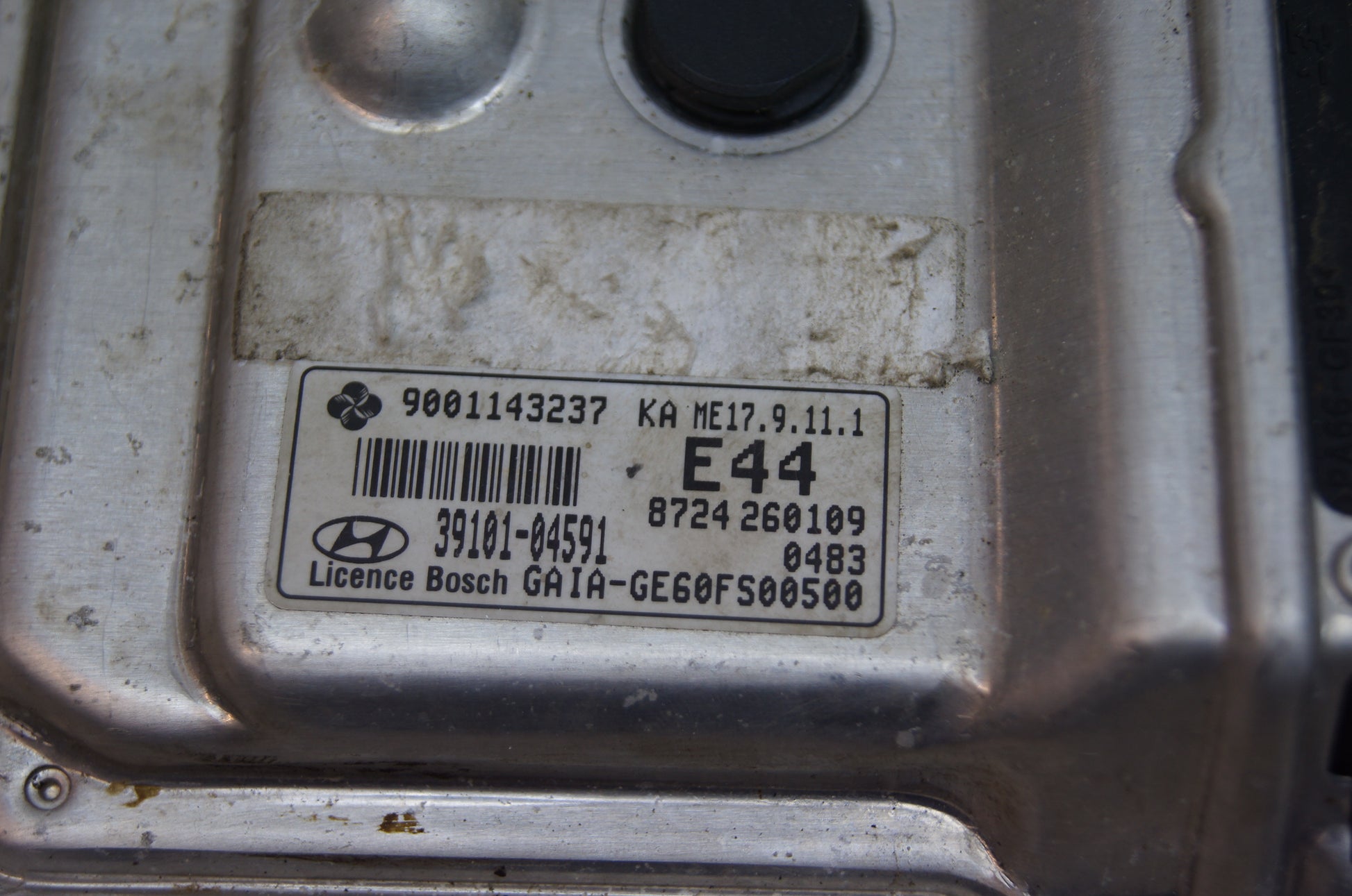 Hyundai I10 1.0 ME17.9.11.1 engine control unit 3910104591 39101-04591 9001143237 - Glasgow Car Parts Store