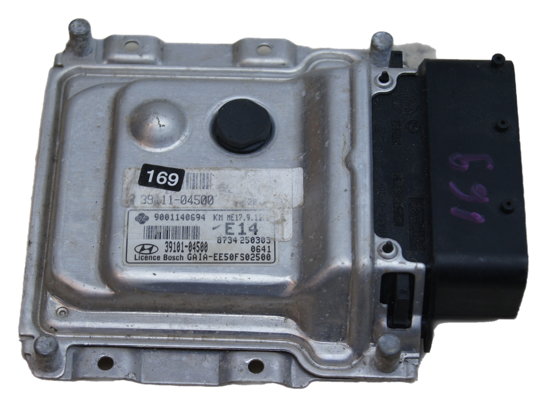 Hyundai I10 Mk2 14-18 1.0 Petrol ECU 39101-04500 ECU ME17.9.11.1 - Glasgow Car Parts Store