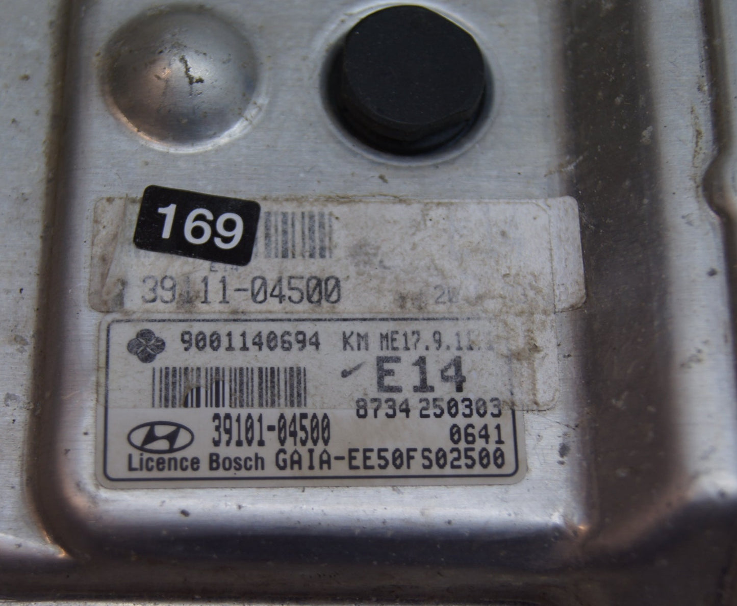 Hyundai I10 Mk2 14-18 1.0 Petrol ECU 39101-04500 ECU ME17.9.11.1 - Glasgow Car Parts Store