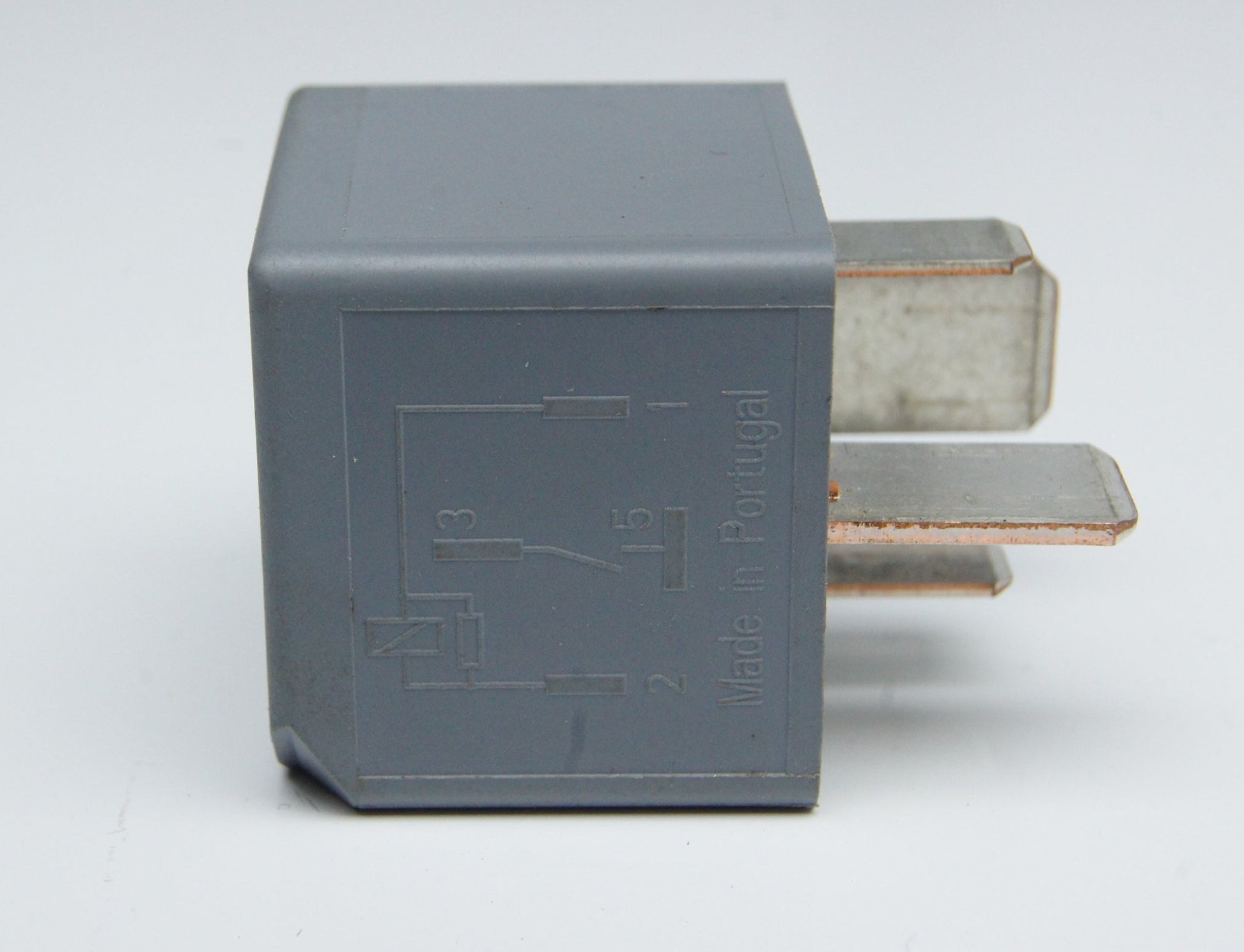 Ford Mondeo Focus Grey Relay 12V 70A FoMoCo 5M5T-14B192-EA - Glasgow Car Parts Store