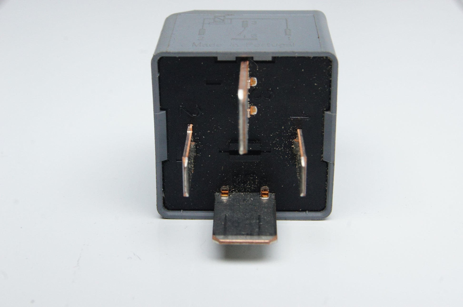 Ford Mondeo Focus Grey Relay 12V 70A FoMoCo 5M5T-14B192-EA - Glasgow Car Parts Store