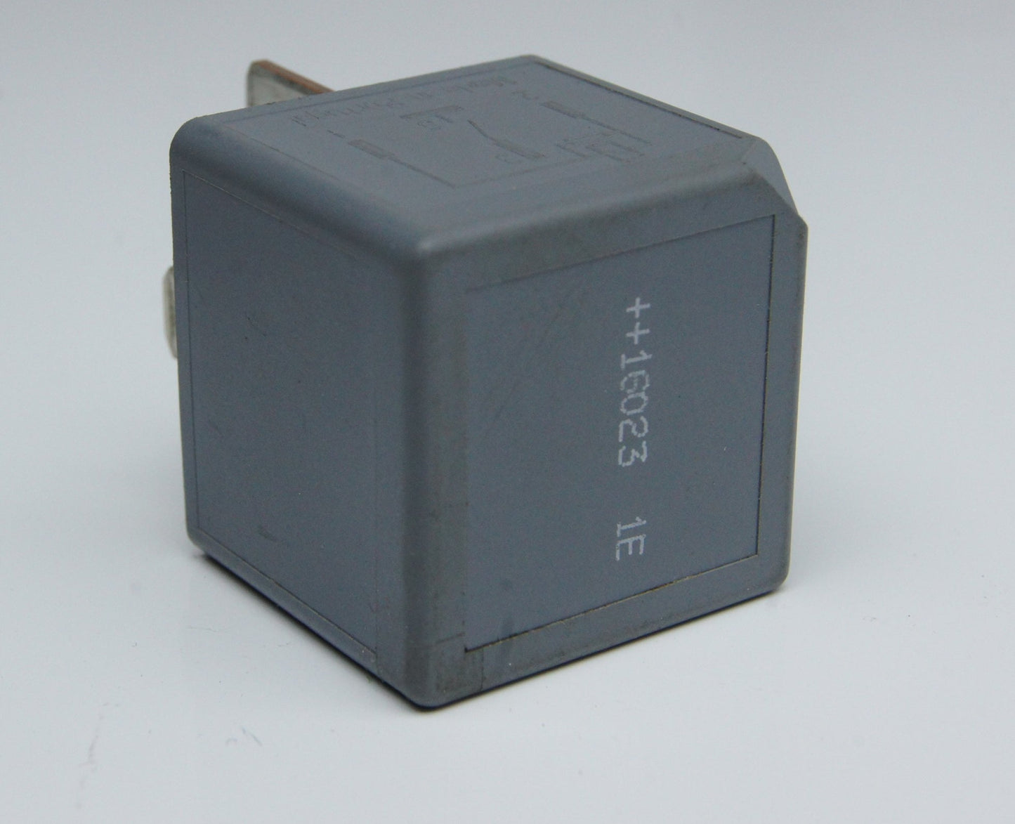 Ford Mondeo Focus Grey Relay 12V 70A FoMoCo 5M5T-14B192-EA - Glasgow Car Parts Store