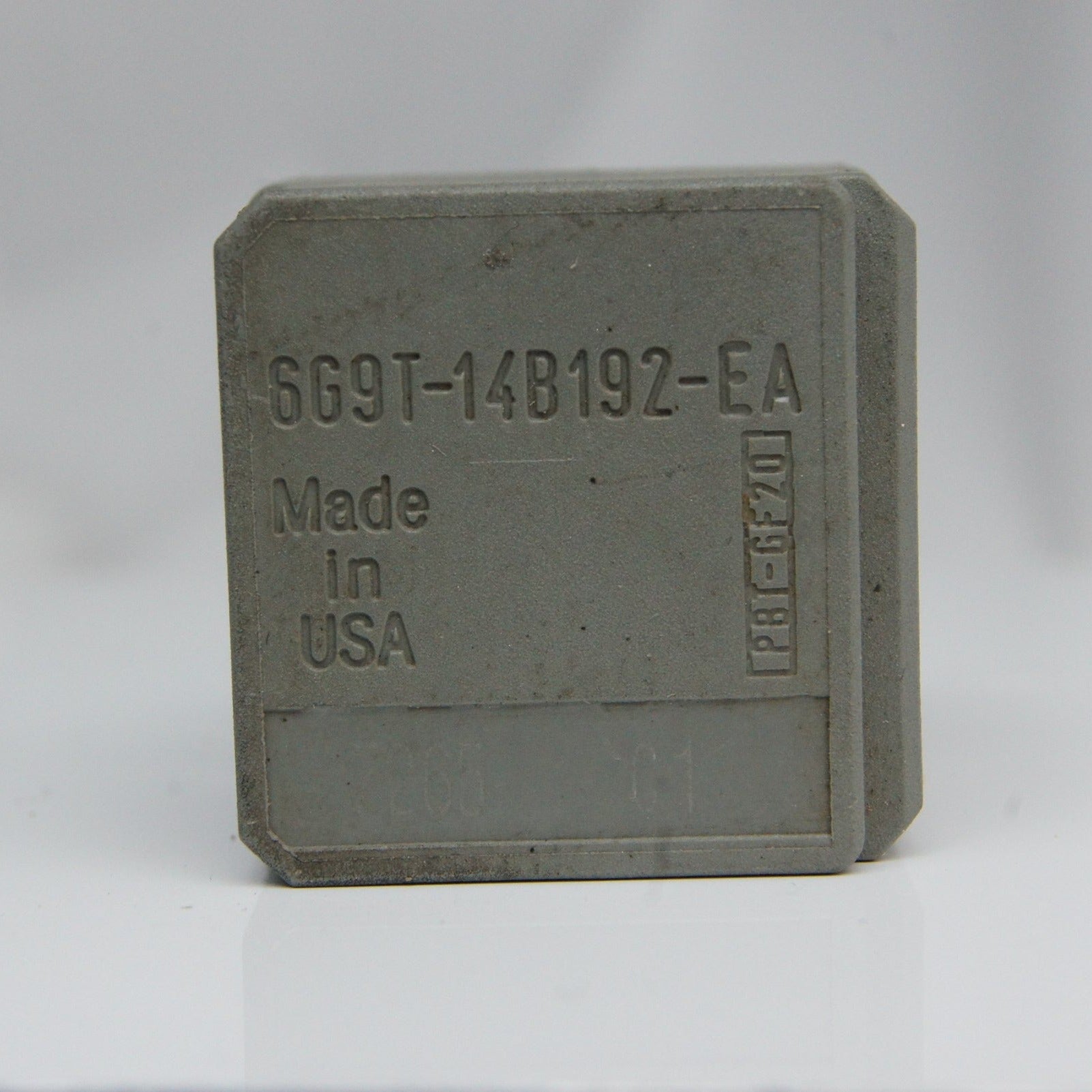Ford Transit Mondeo Galaxy S-Max FoMoCo 4 Pins Grey Relay 6G9T14B192EA - Glasgow Car Parts Store