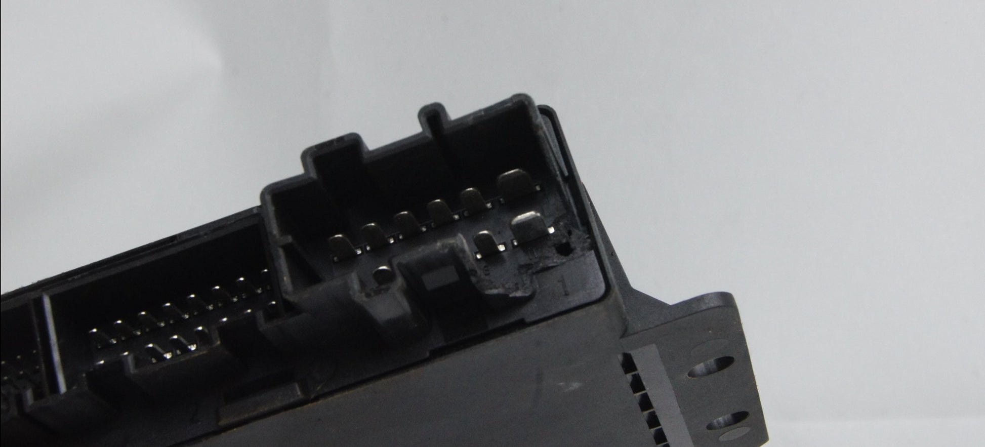 AUDI Comfort Control Unit 8E0959433AJ - Glasgow Car Parts Store