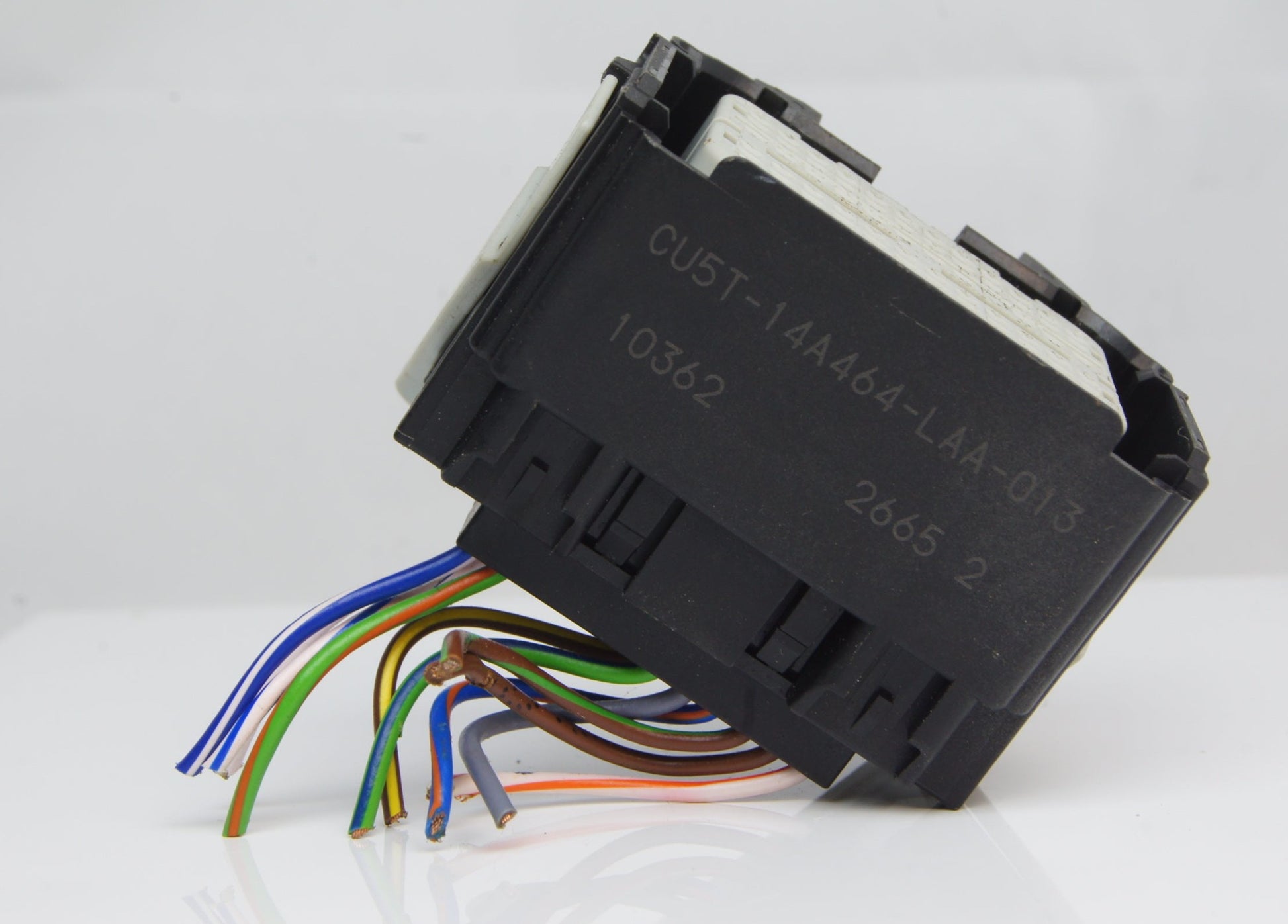 Ford Transit mk6 Airbag Control Module plug - Glasgow Car Parts Store